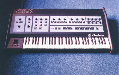 The EMIS Synthesizer Museum Homepage .